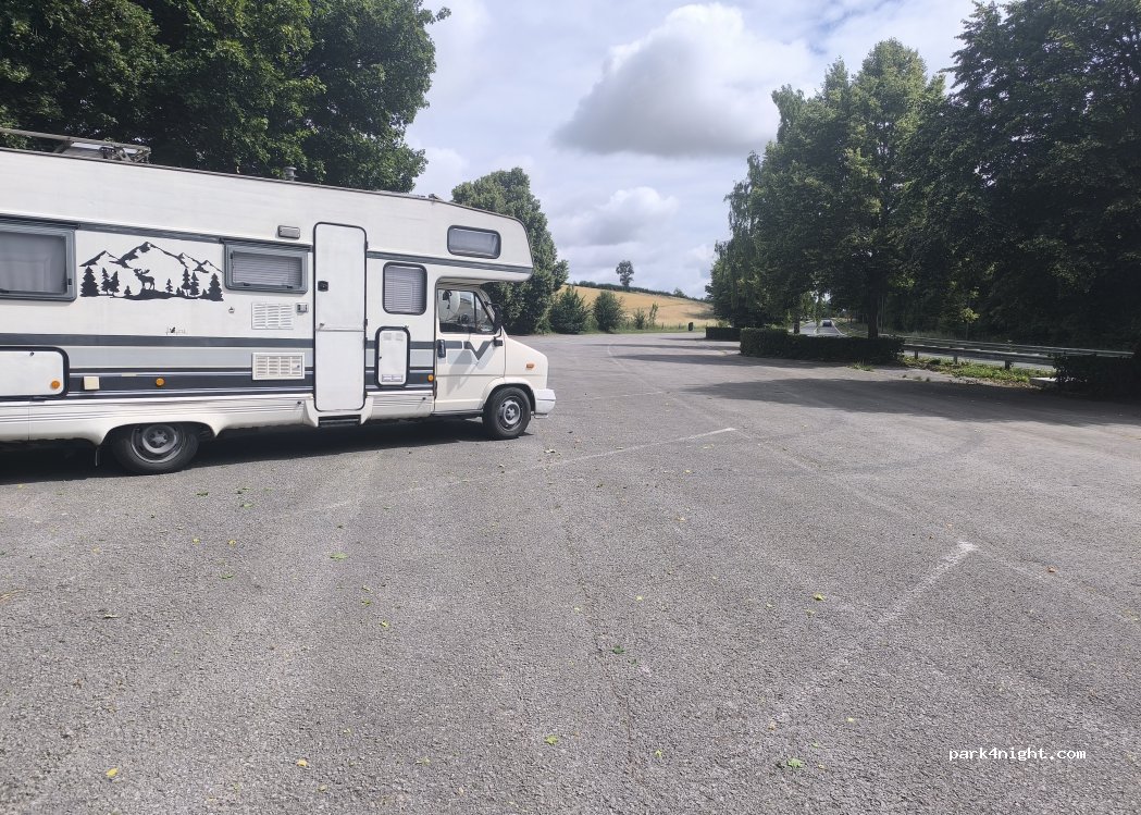 (5630) Cerfontaine - N599 — foto