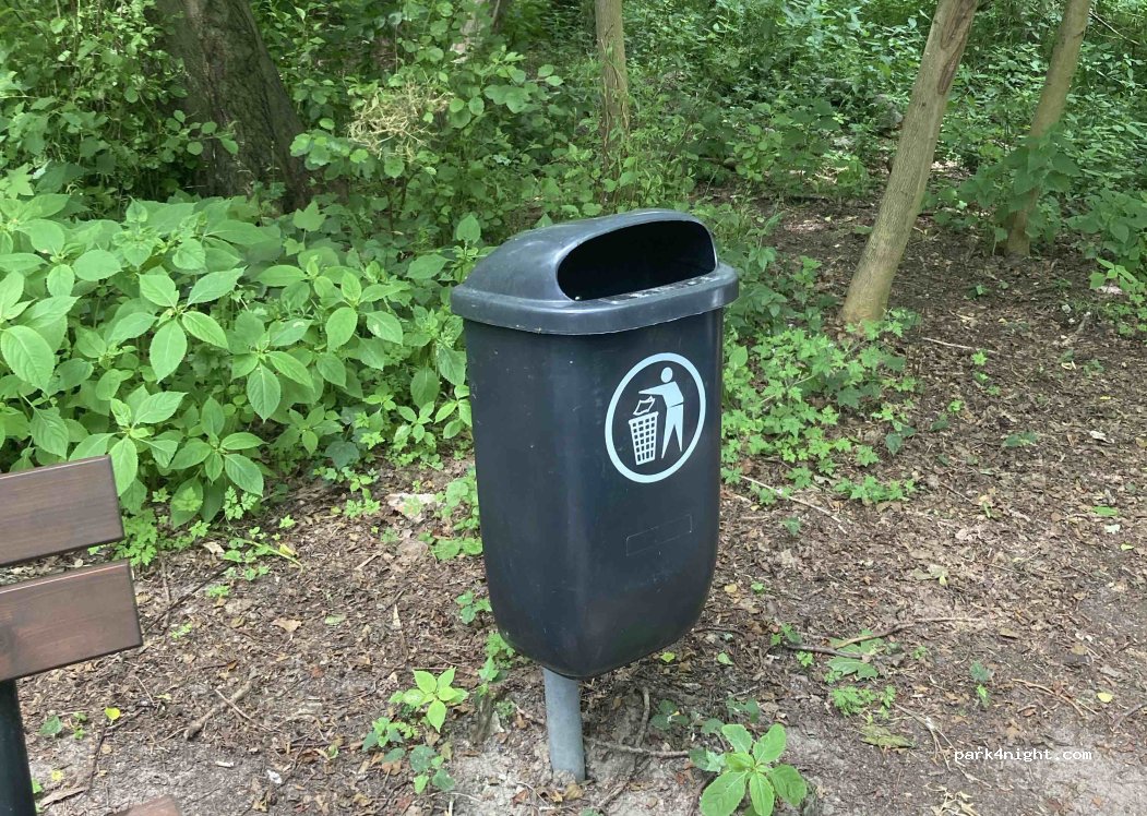 (78-111) Ustronie Morskie - 12 Marynarki Wojennej — foto 3