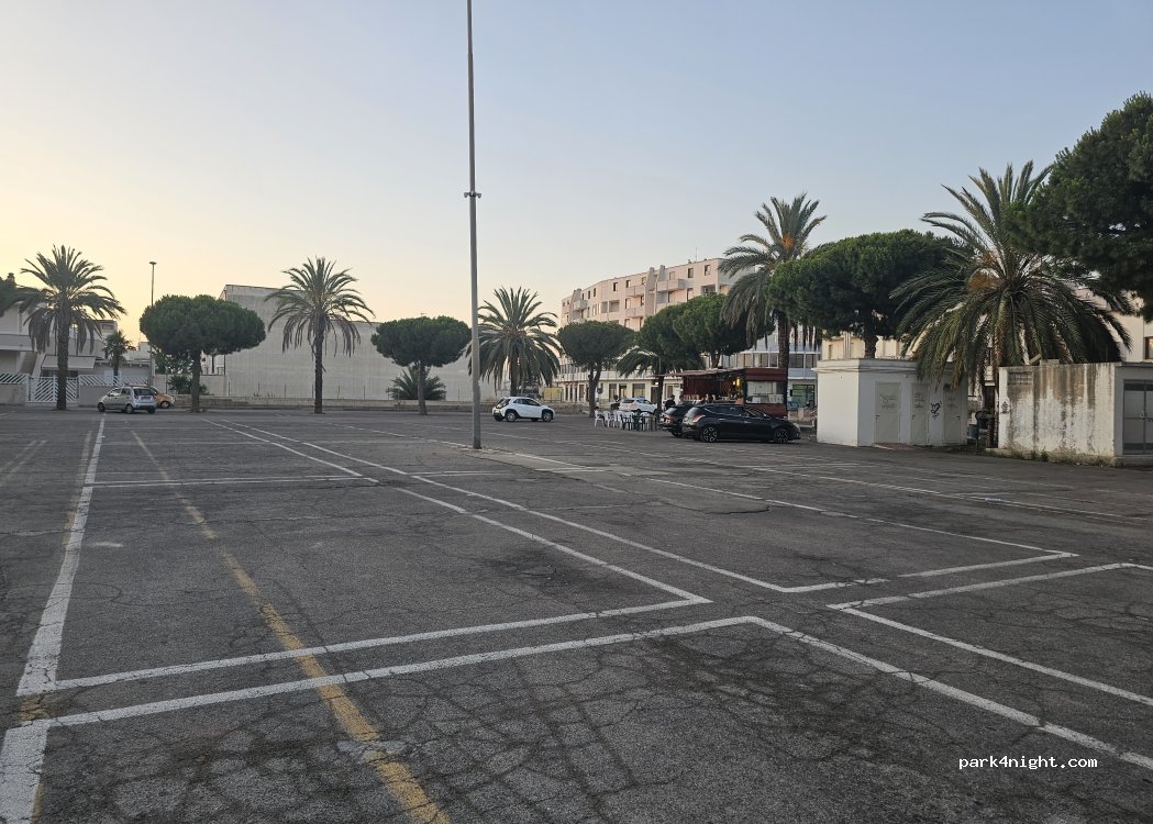 (73057) Taviano - 13b Via Don Luigi Sturzo — foto