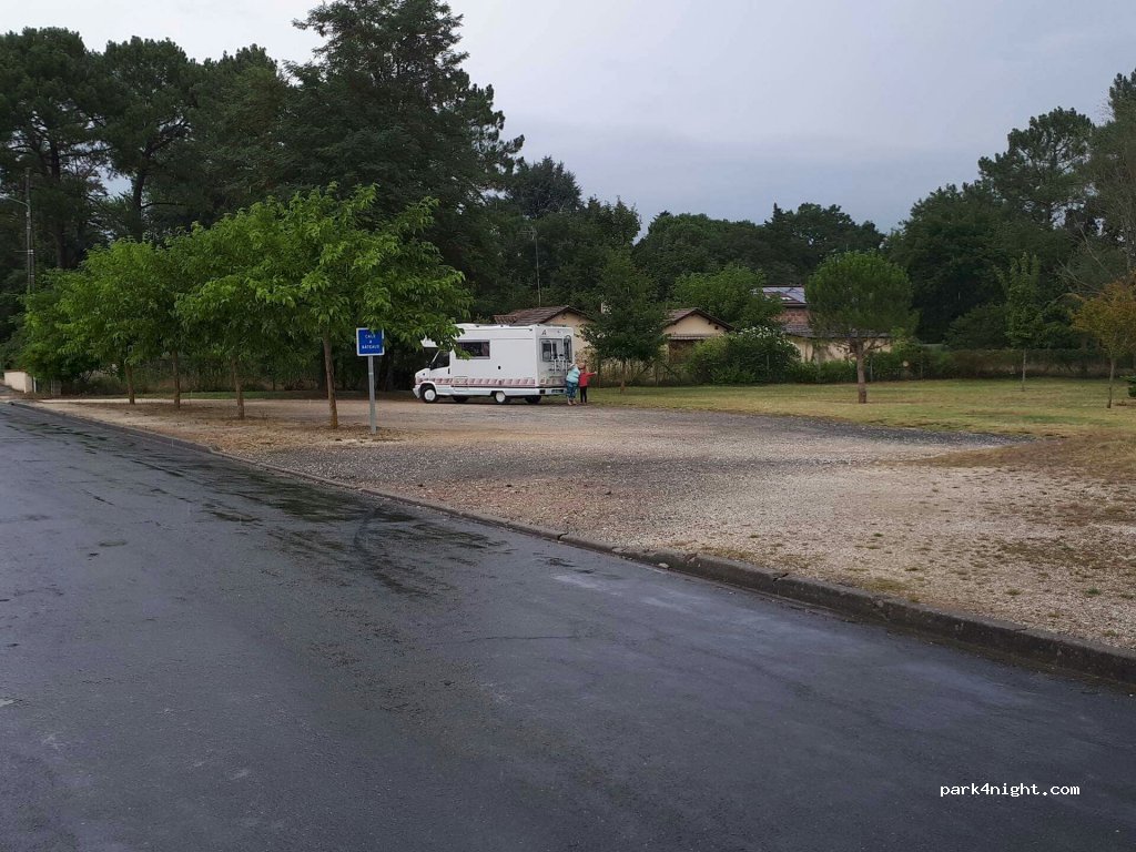 (33660) Camps-sur-l'Isle - 18 Rue Pierre Augereau — foto