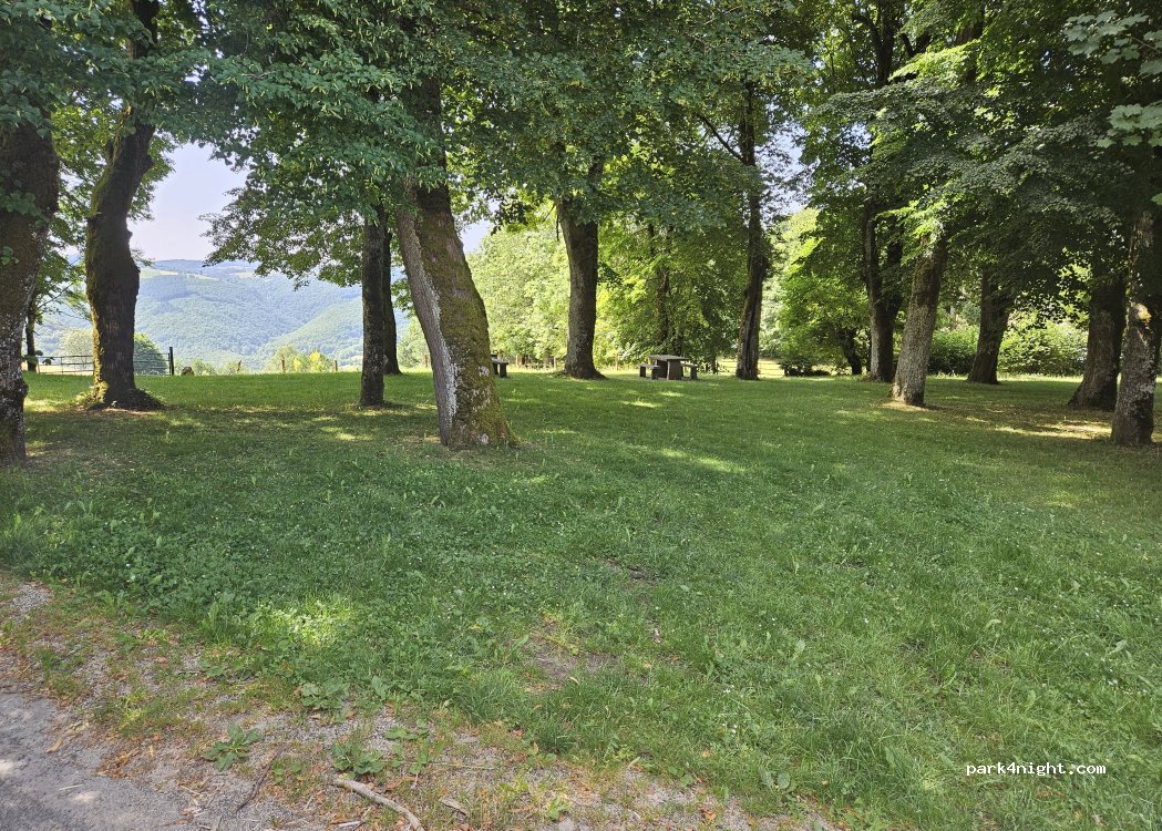 (15230) Sainte-Marie - 8 Le Bourg — foto