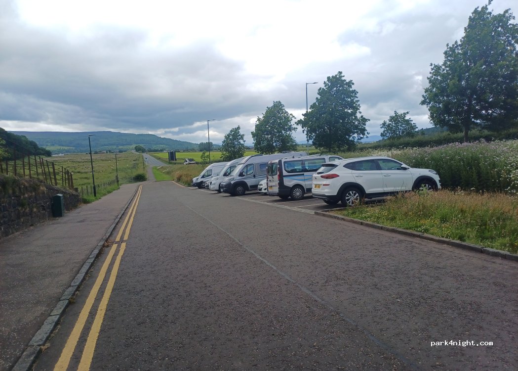 (FK8 1EJ) Stirling - Unnamed Road — foto