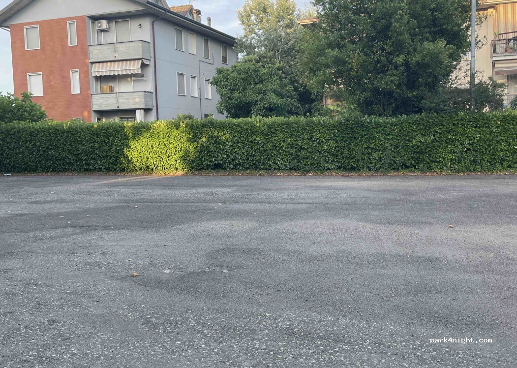 (27040) Pinarolo Po - 13 Via F. Barbieri — foto