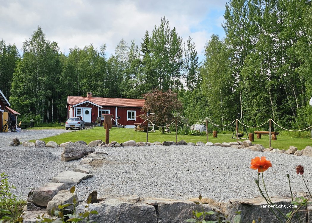 (790 26)  - 15 NYLANDSVÄGEN — foto 2