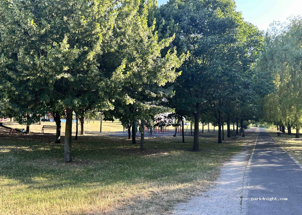 (2500) Esztergom - 59 Kopácsy József utca — foto 3