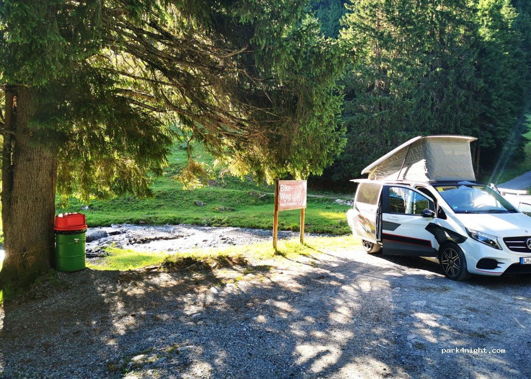(7250) Klosters-Serneus - — foto