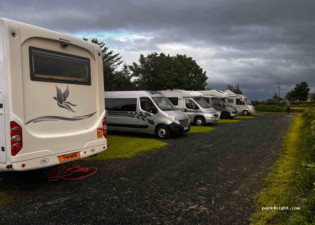 Boarsback Campsite — foto 4