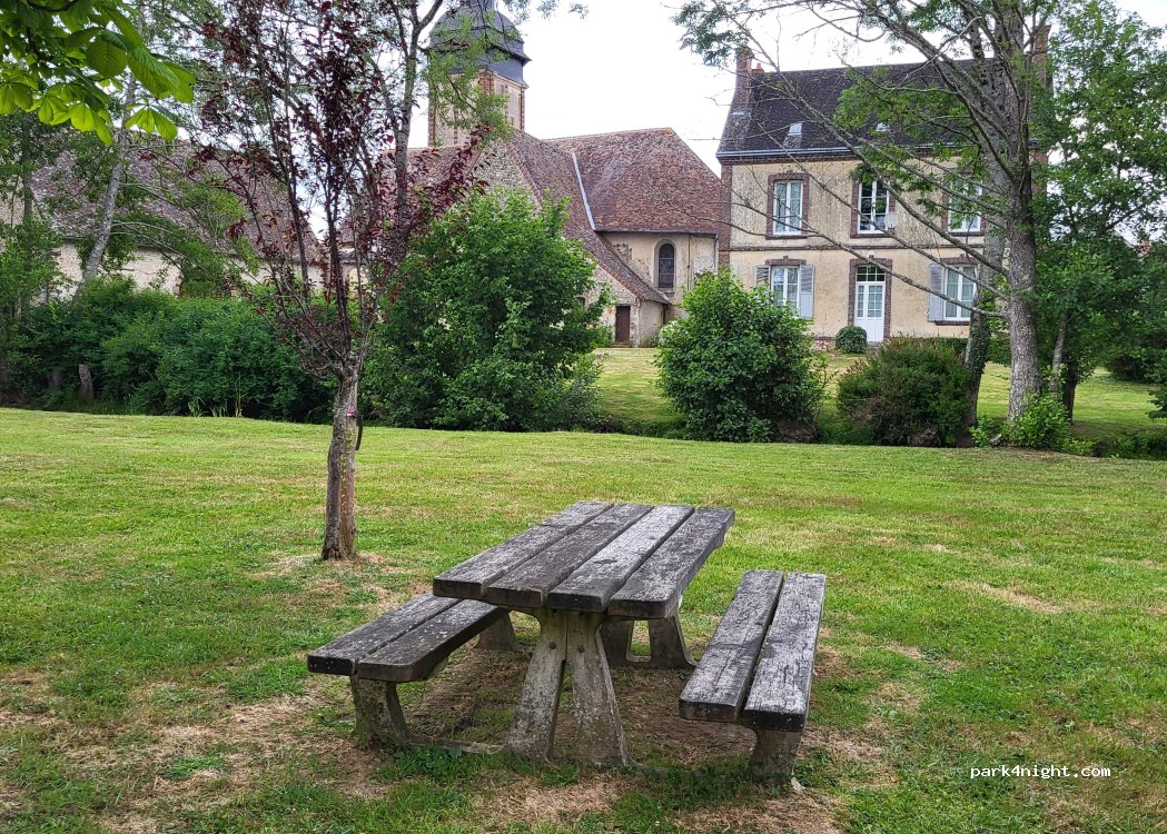 (61290) Longny les Villages - 63 La Baronnerie — foto