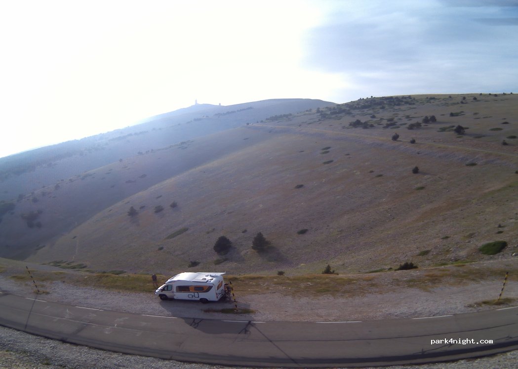 (84410) Bédoin - D974 — foto
