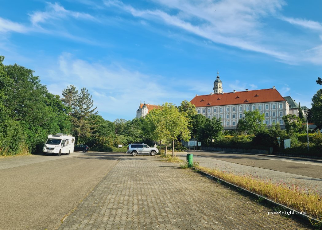 (73450) Neresheim - 24 Klosterallee — foto