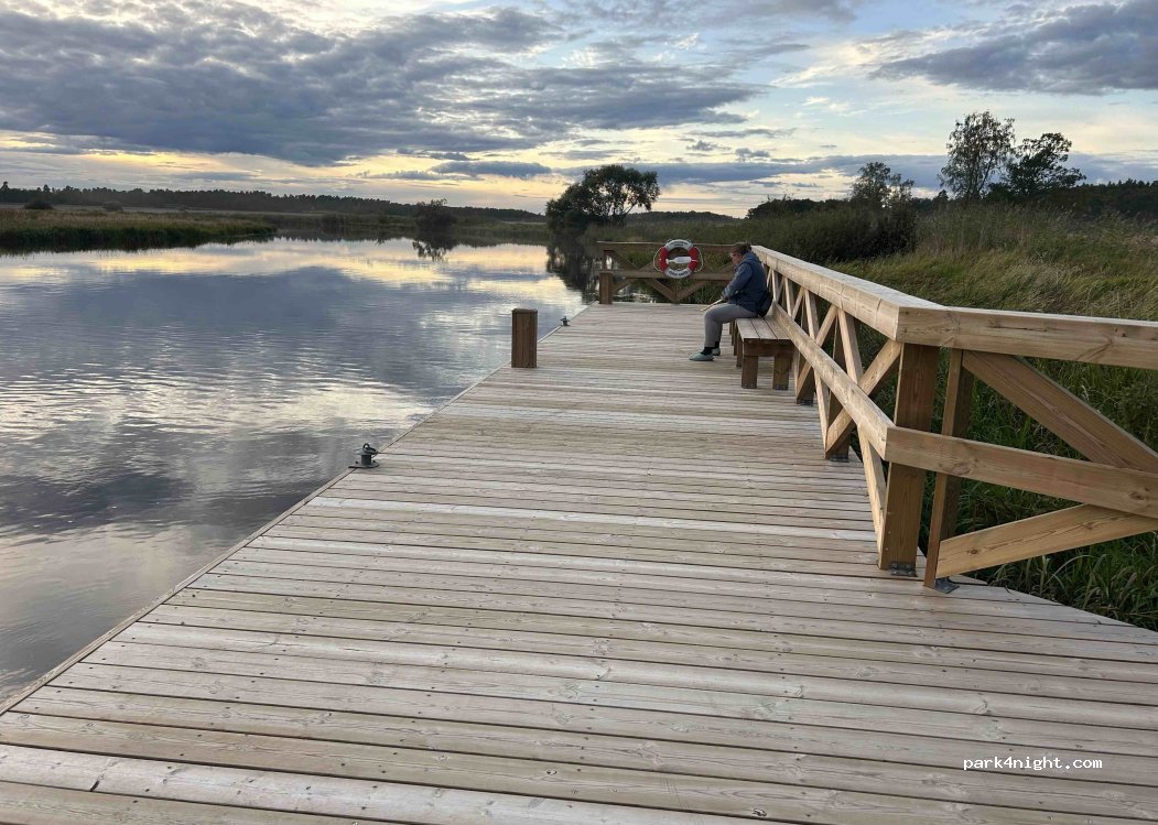 (734 94) Strömsholm - 32 Slottsvägen — foto 3