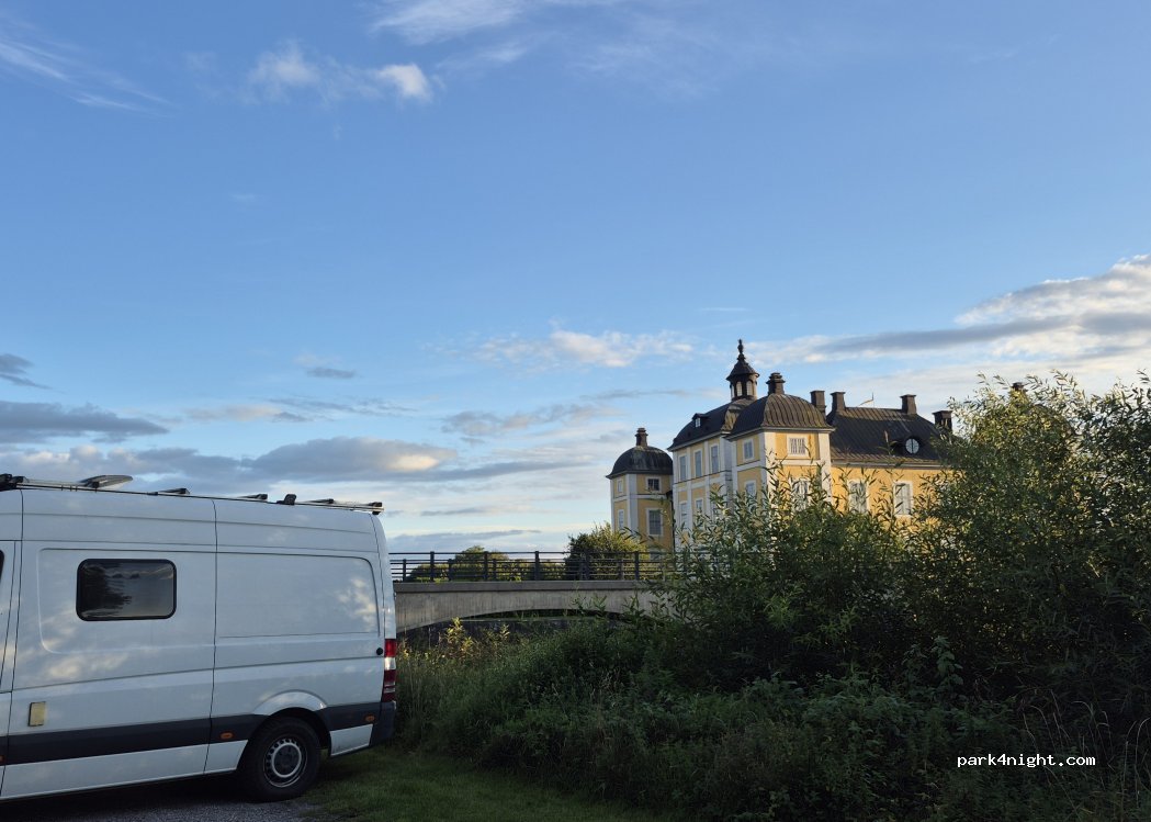 (734 94) Strömsholm - 32 Slottsvägen — foto 4