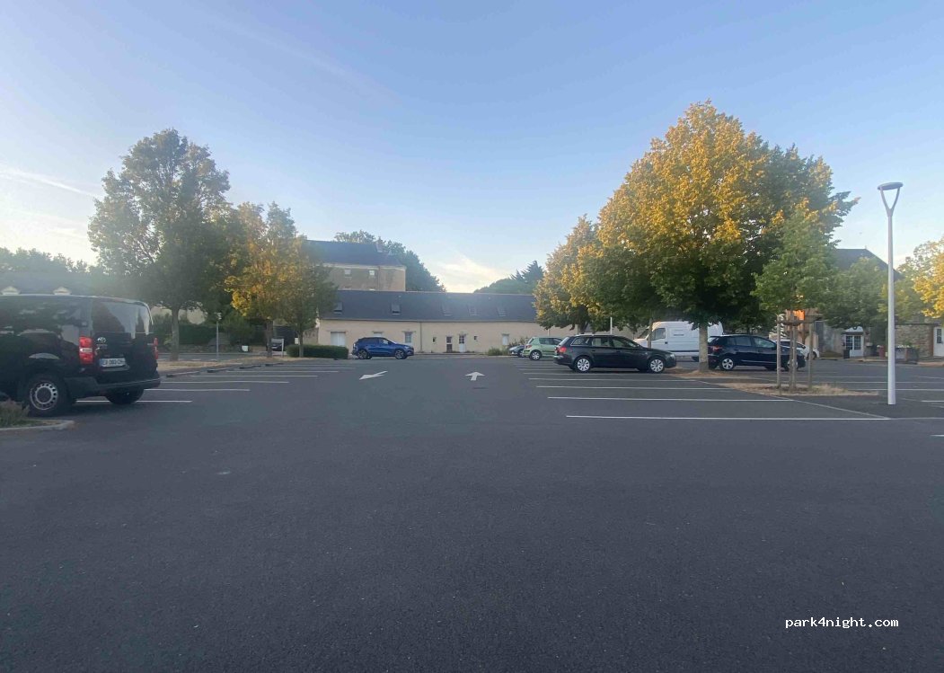 (49070) Beaucouzé - 10 Rue Etienne Dezanneau — foto 2