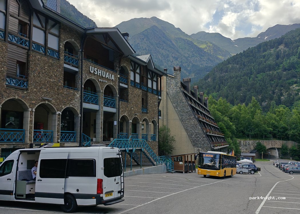 (AD400) Arinsal - 1 Carretera de Comallempla — foto