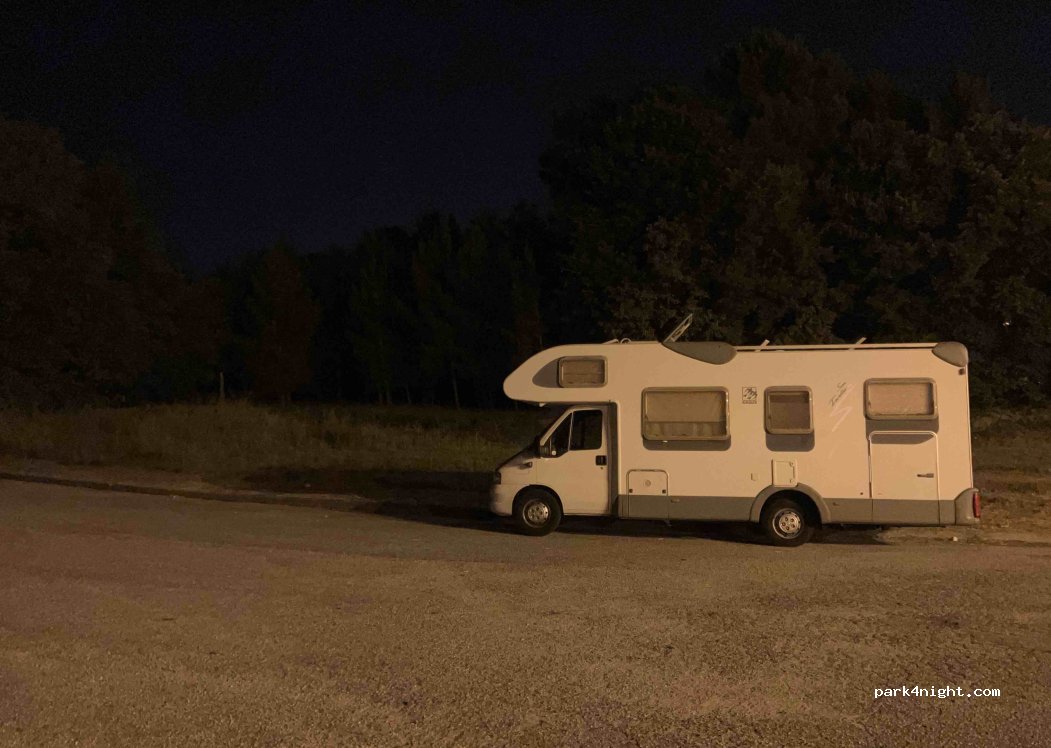 (3510) Viseu - 23 Urbanização Vila Jardim — foto 2