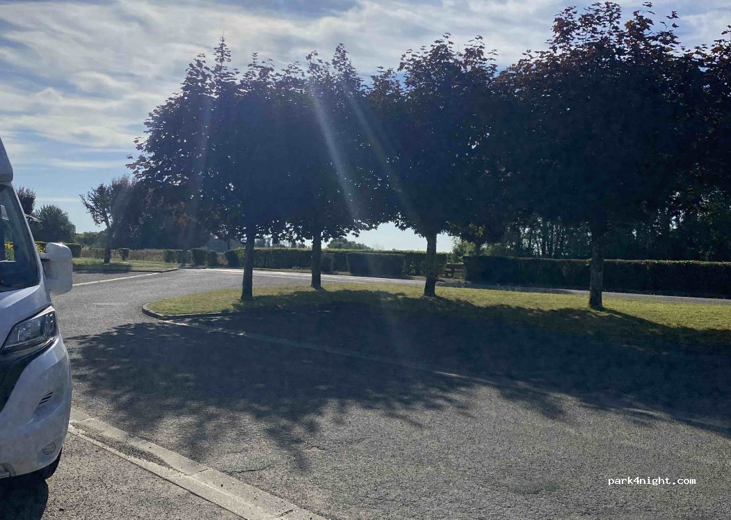 (77130) Varennes-sur-Seine - Chem des Aulnettes — foto 2