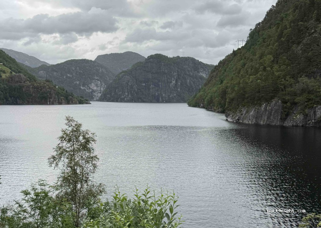 (5722) Dale - — foto 2