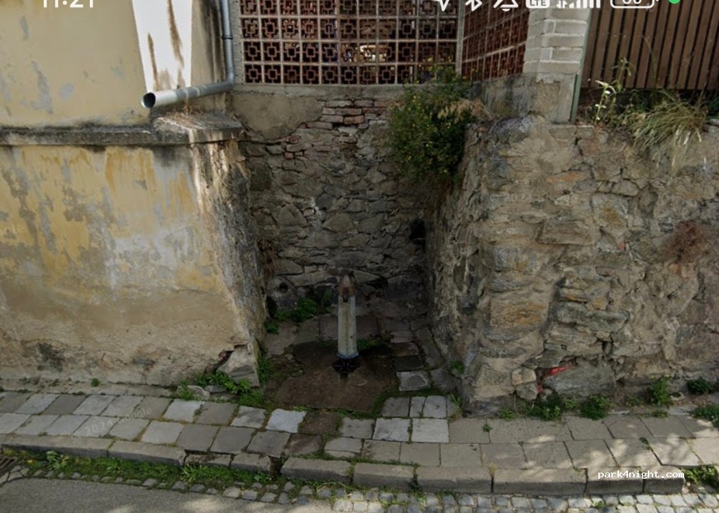 (669 02) Znojmo - 18 Koželužská — foto
