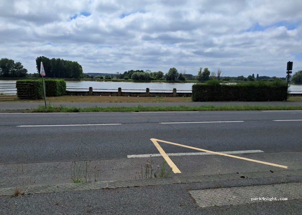 (76490) Rives-en-Seine - — foto