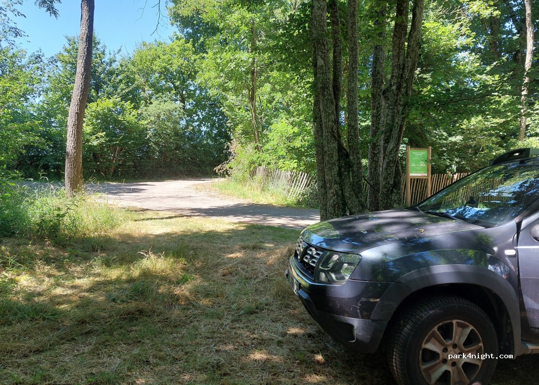 (89800) Saint-Cyr-les-Colons - — foto