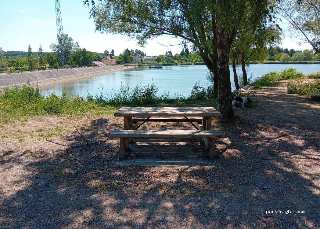 (57510) Hoste - 6 Rue du Bourg — foto 3