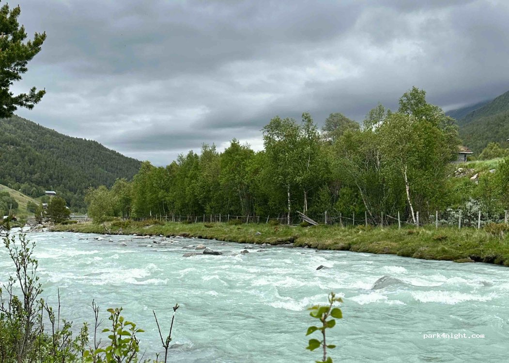 (2687) Bøverdalen - 2809 Sognefjellsvegen — foto