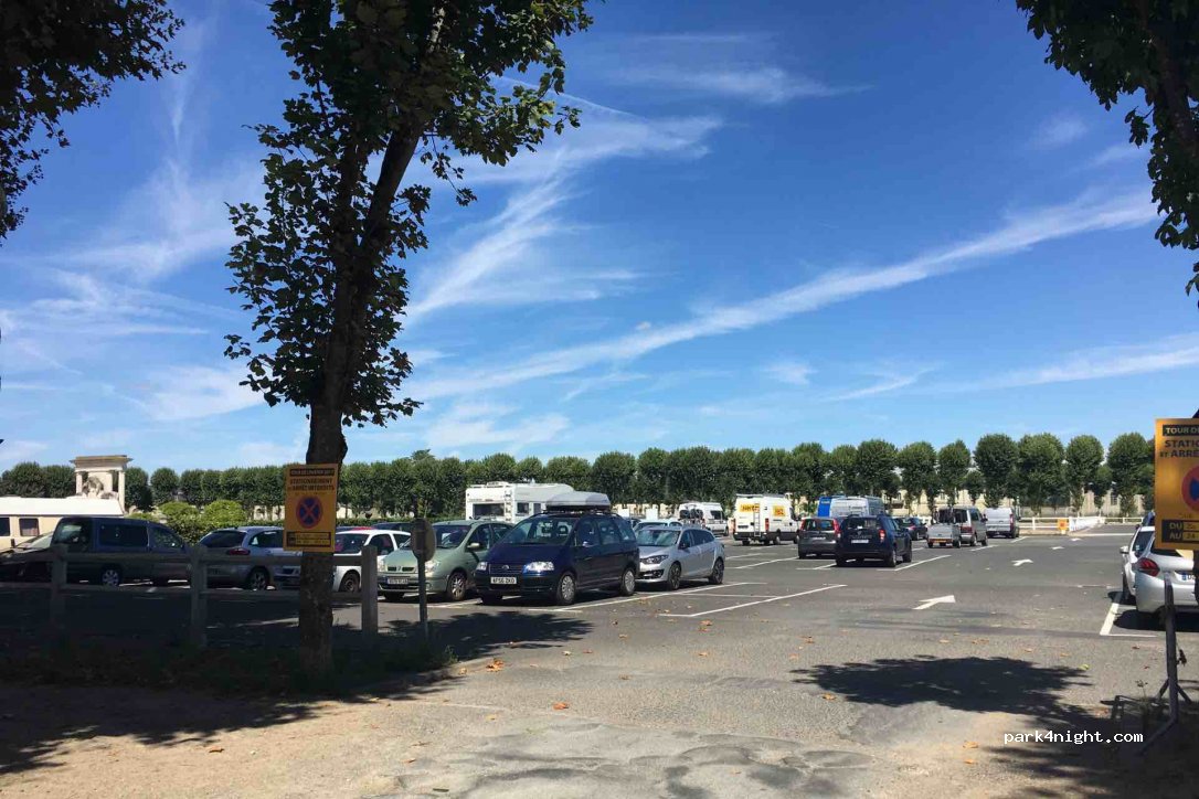 (49400) Saumur - Avenue du Maréchal Foch — foto