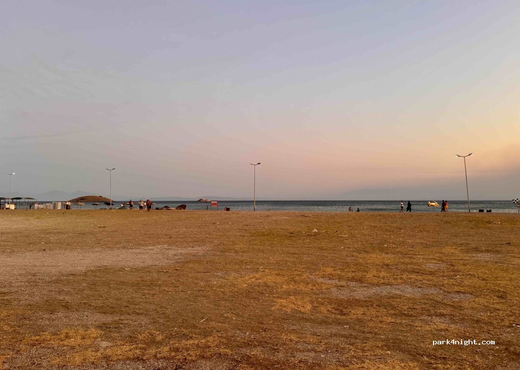 (35480) Menderes - 21 Sahil Caddesi — foto