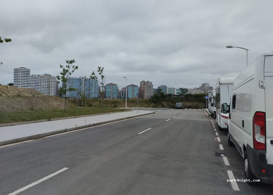 (33203) Gijón - 127 Camino Cuaña — foto 2