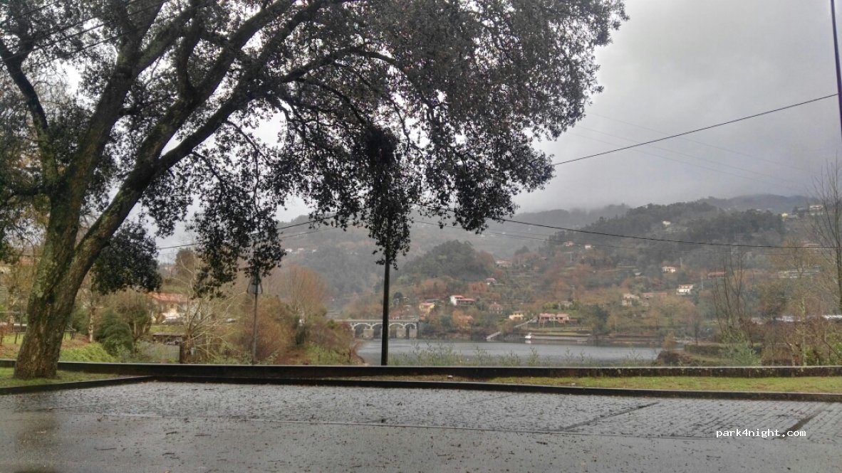 (4845-013) Rio Caldo - 37 N308 — foto