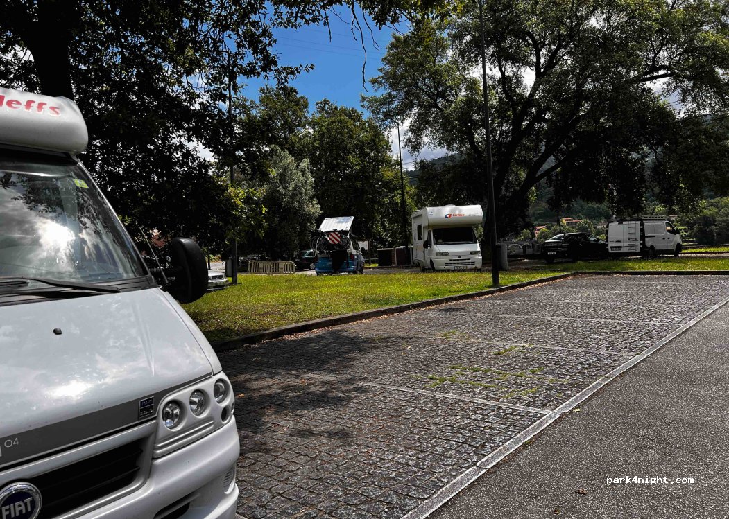 (4845-013) Rio Caldo - 37 N308 — foto 4