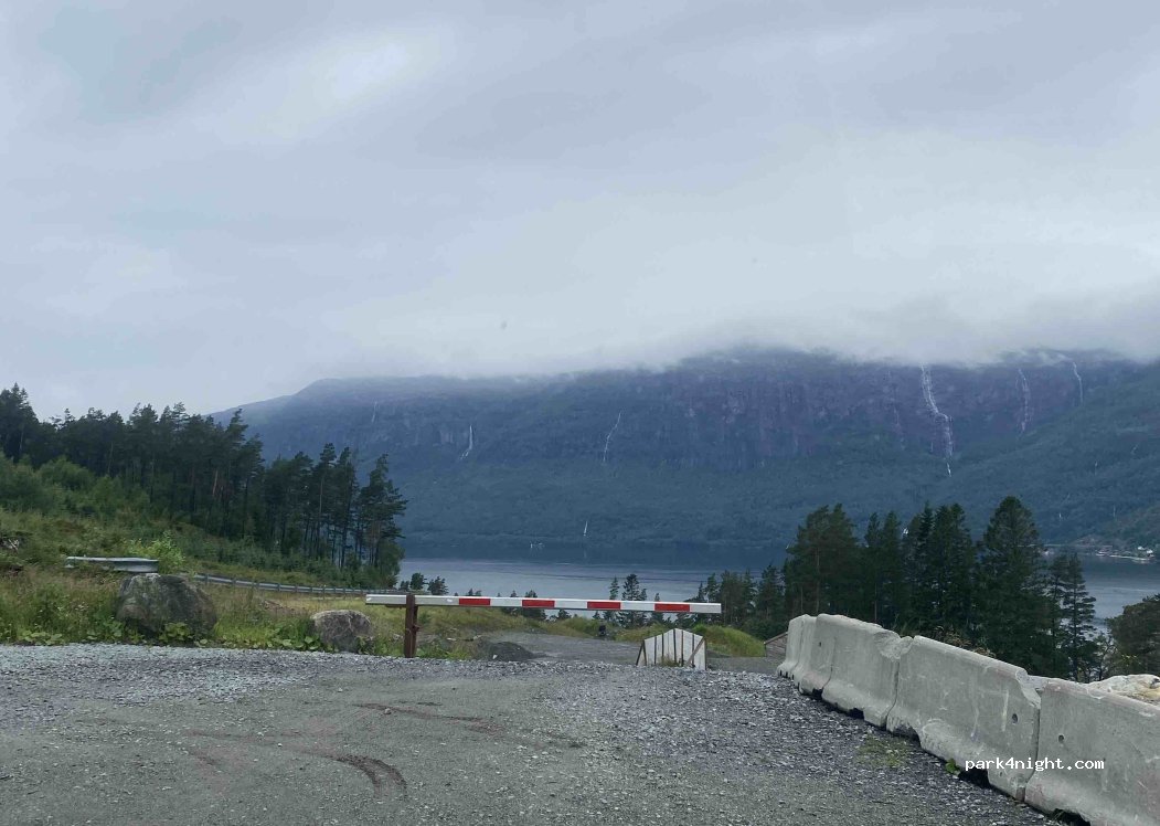 (5778) Utne - 4-6 Fjordavegen — foto 2