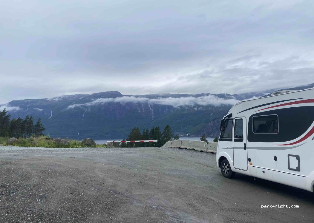(5778) Utne - 4-6 Fjordavegen — foto 3