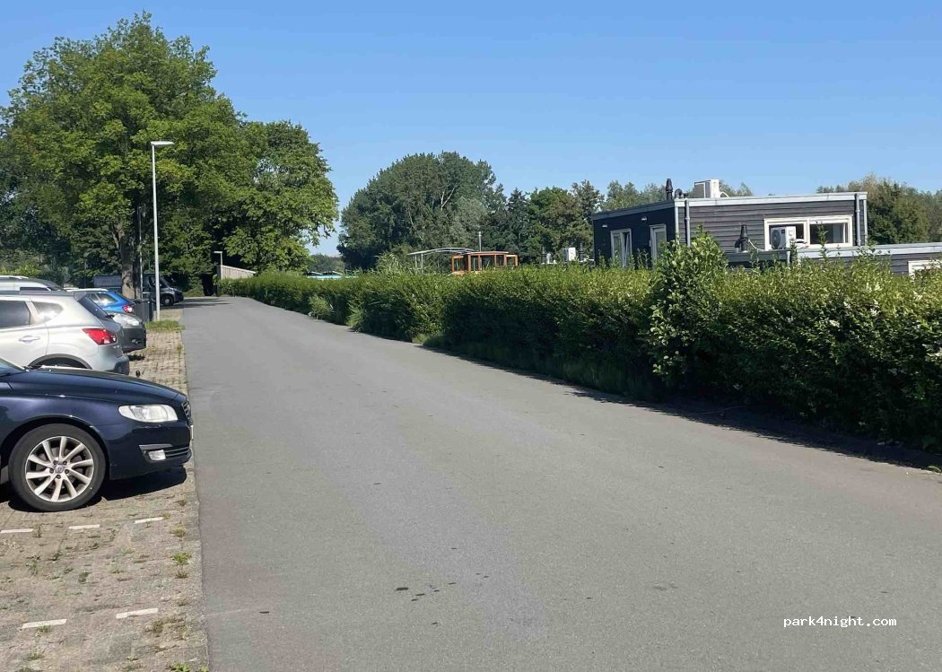 (9745 EN) Groningen - 1010 U.T. Delfiaweg — foto 2