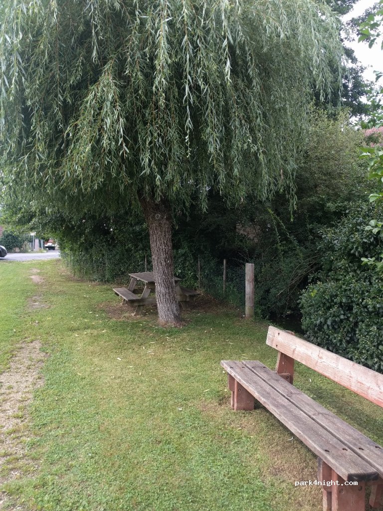 (24290) Montignac - 480A Avenue de Lascaux — foto 2