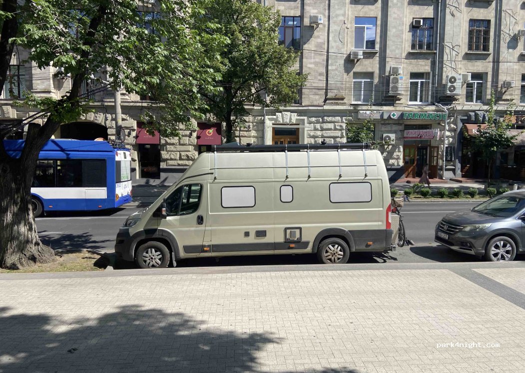() Chișinău - 12 Str. Veronica Micle — foto