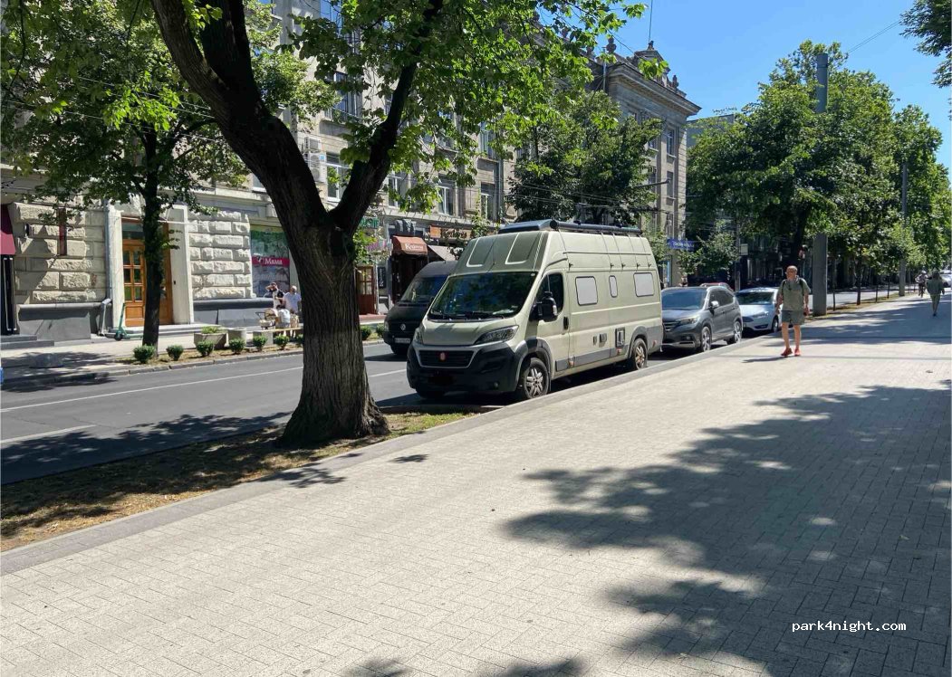 () Chișinău - 12 Str. Veronica Micle — foto 2