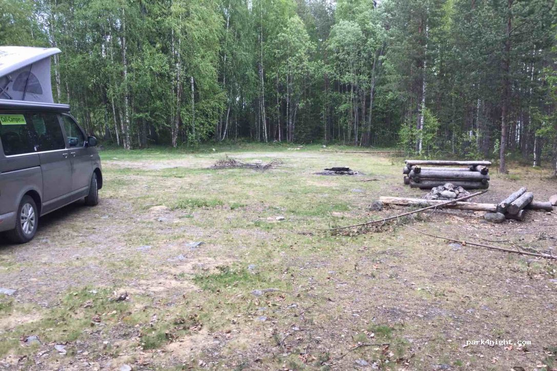 (962 99) Jokkmokk - Unnamed Road — foto