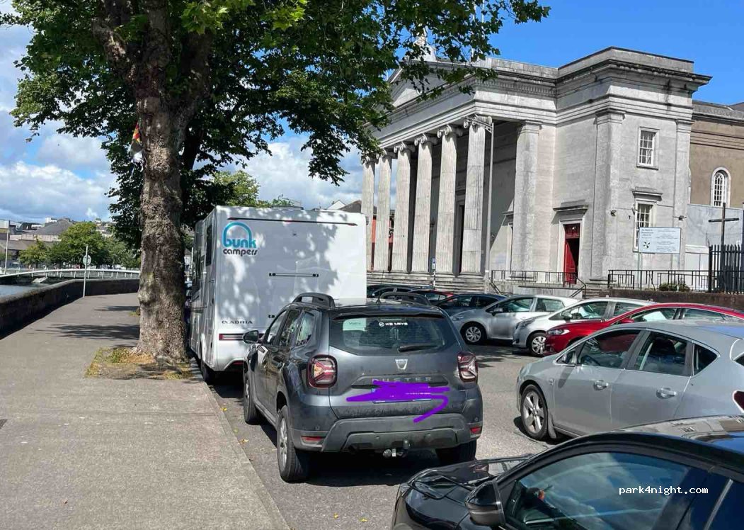 (T23 HW18) Cork - 51 Popes Quay — foto 4