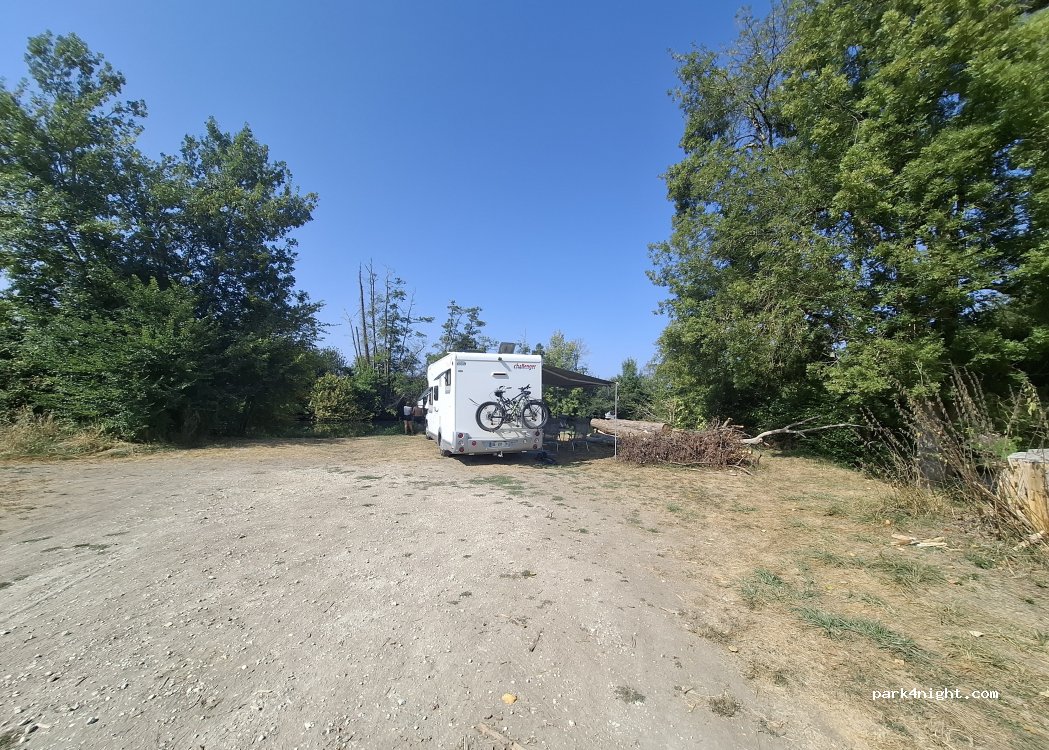 (24600) Allemans - Unnamed Road — foto 5