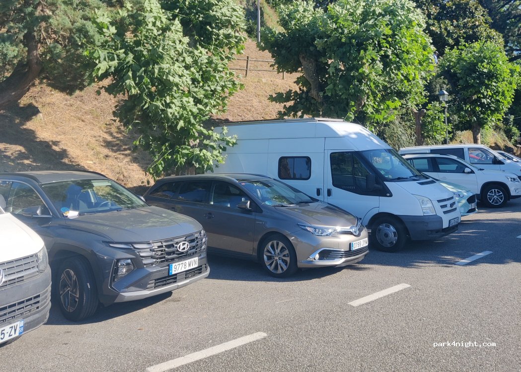 (36203) Vigo - 1 Paseo Rosalía de Castro — foto 2