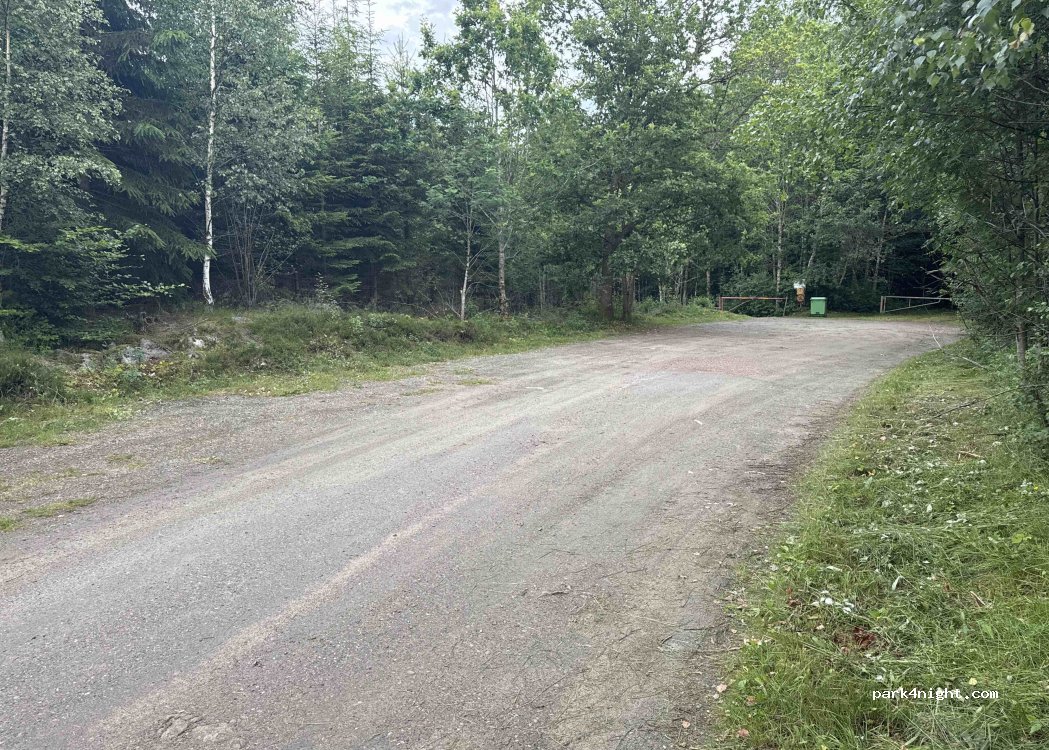 (333 76) Reftele - Unnamed Road — foto