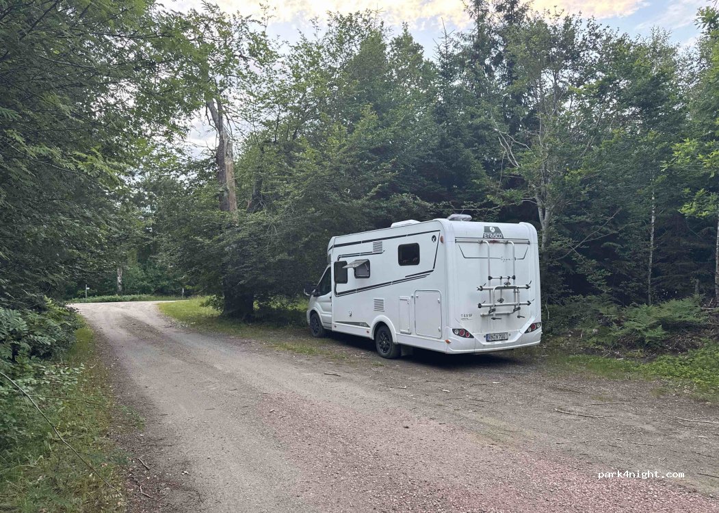 (333 76) Reftele - Unnamed Road — foto 2