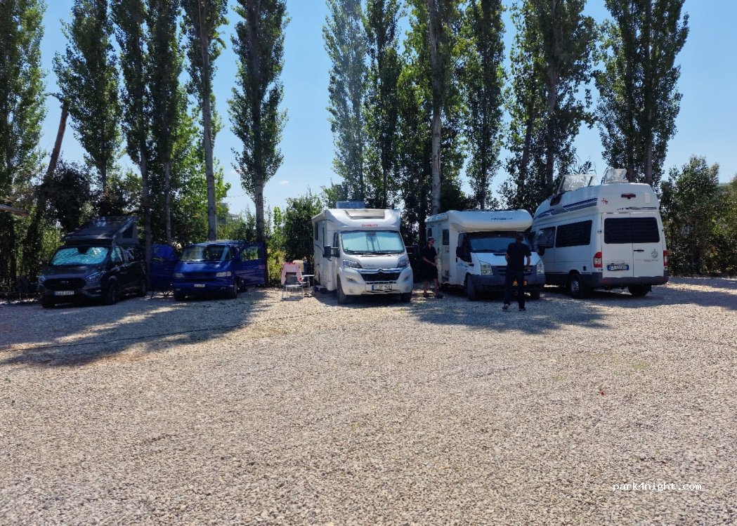 Camping Camper Family (Horizon Camping Center) — foto 2