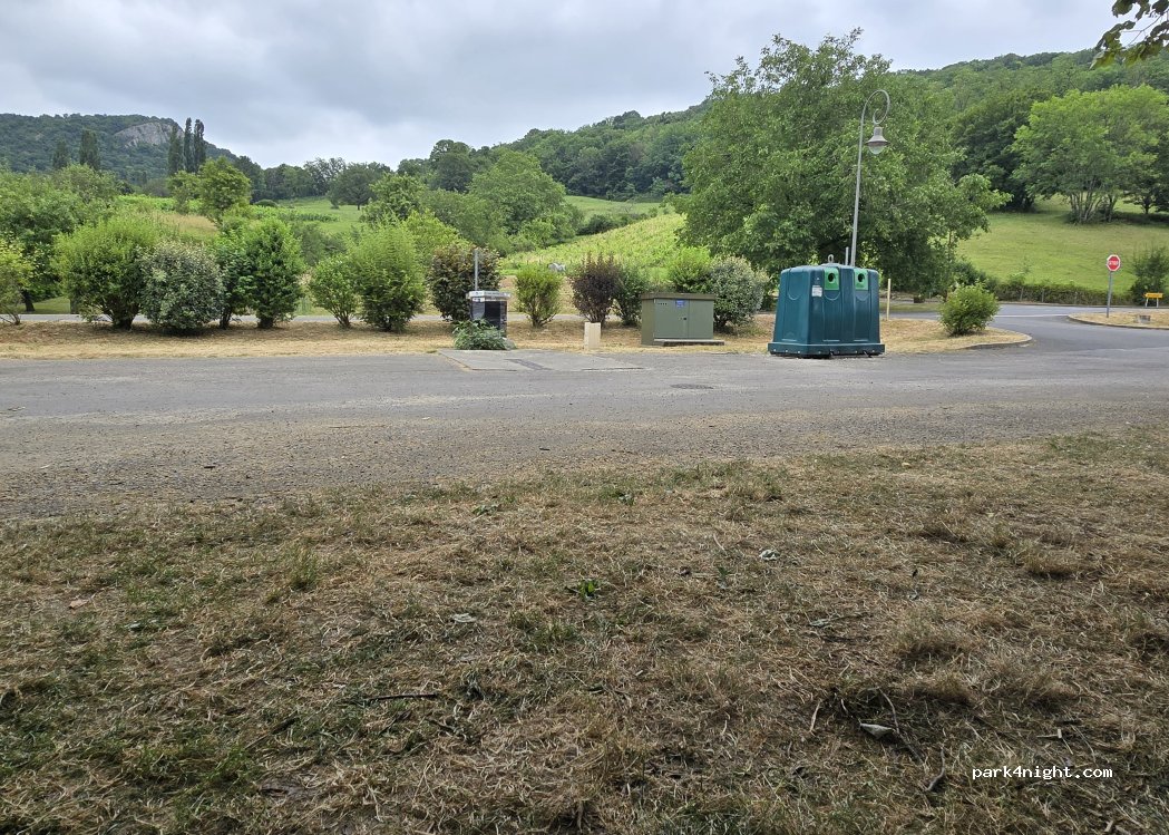 (39600) Mesnay - 2bis Rue Vermot — foto
