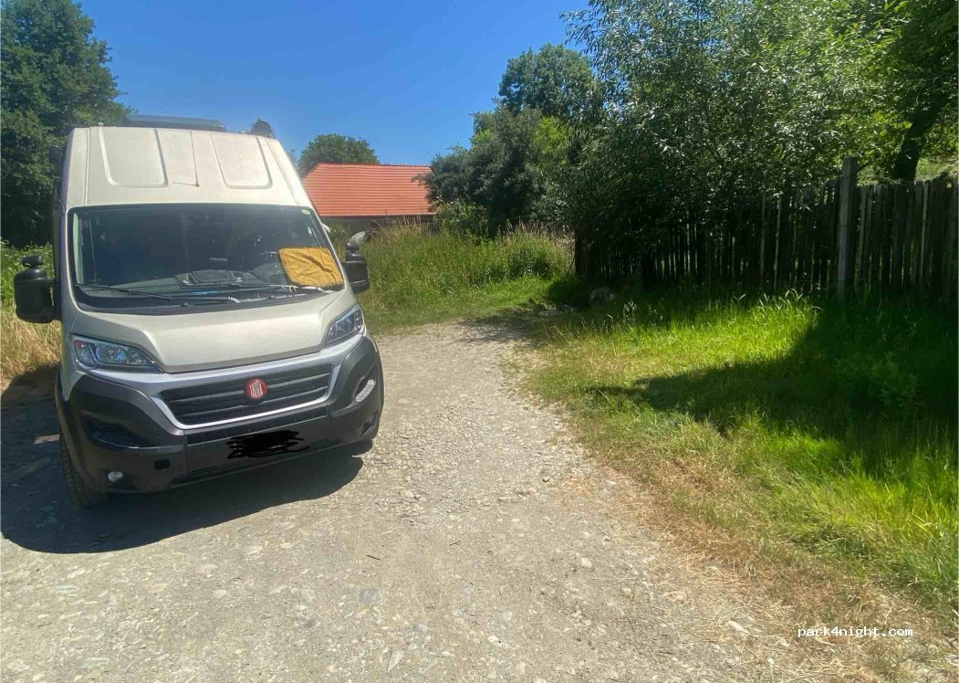 (557070) Cârța - 146 DJ105D — foto 2