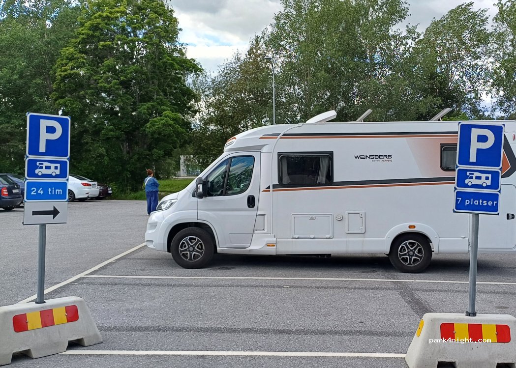 (761 43) Norrtälje - Unnamed Road — foto