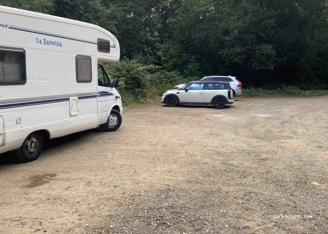 (GU8 4BB) Godalming - Salt Lane — foto 2
