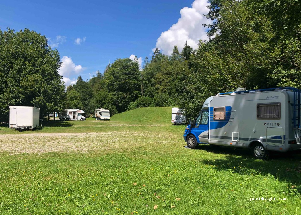 (82481) Mittenwald - Im Schwarzenfeld 2 — foto