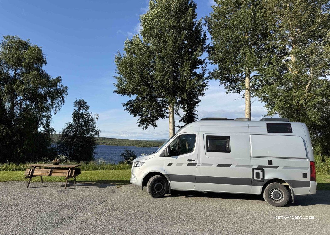 (833 96) Alanäset - Unnamed Road — foto 2